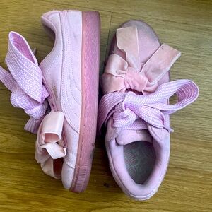 ⭐️🎀Pink shoes 👟